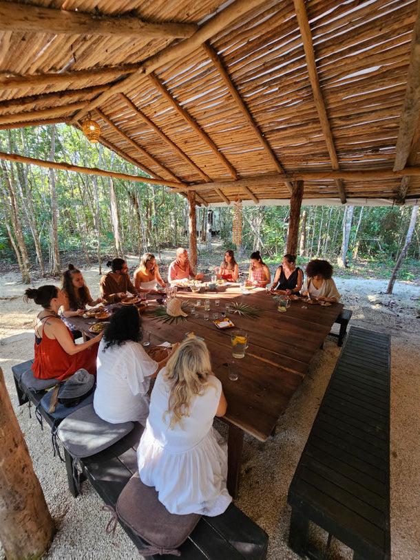 Comida consciente en comunidad, palapa de Xamadhi